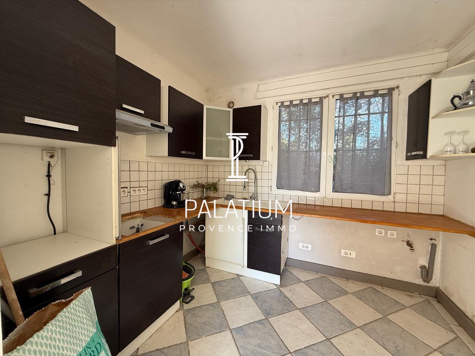 Maison à Sénas – photo 4